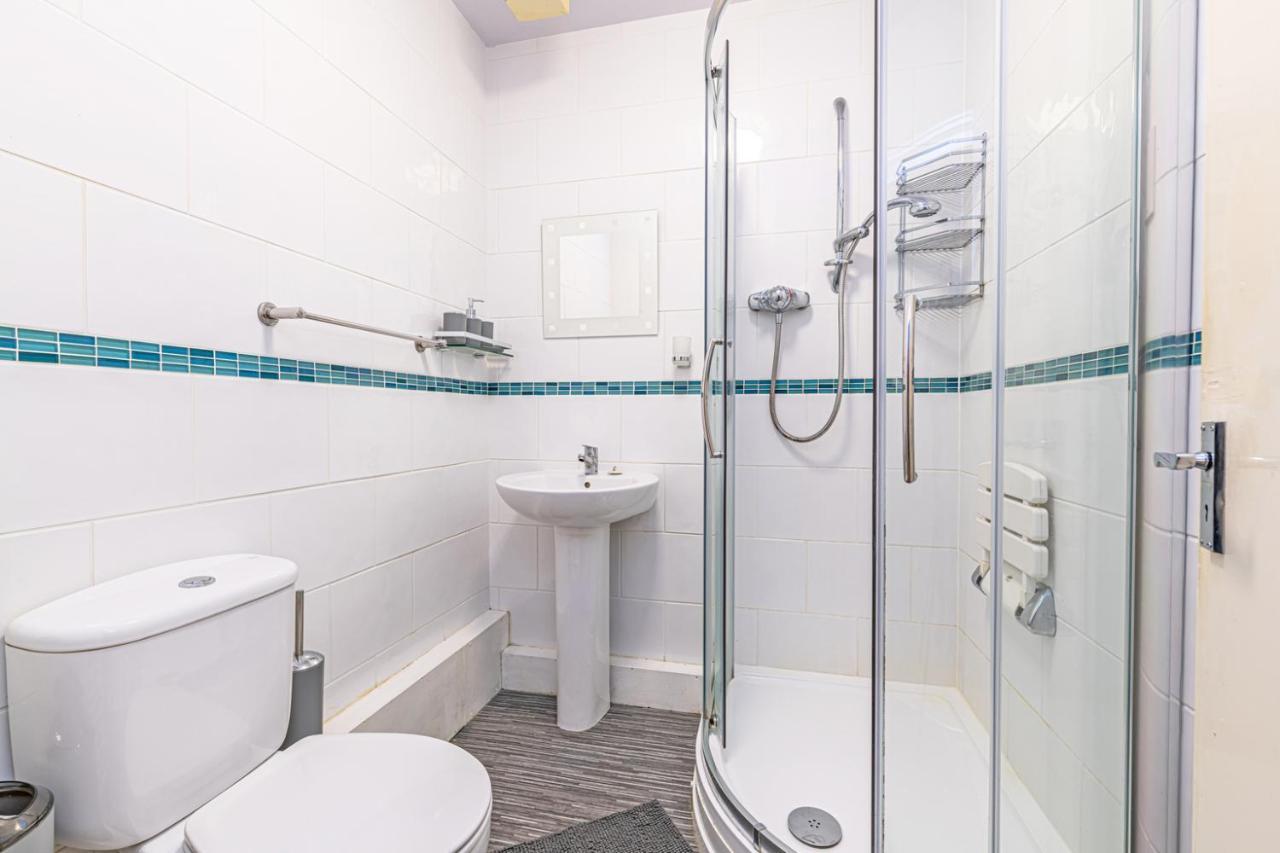 Scalebar Bridge End Mill Apartman Settle Kültér fotó